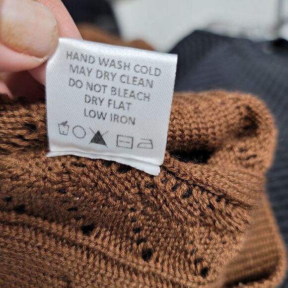 Tularosa Achilles sweater chocolate brown pompom from Revolve. Sold out online - Picture 10 of 12